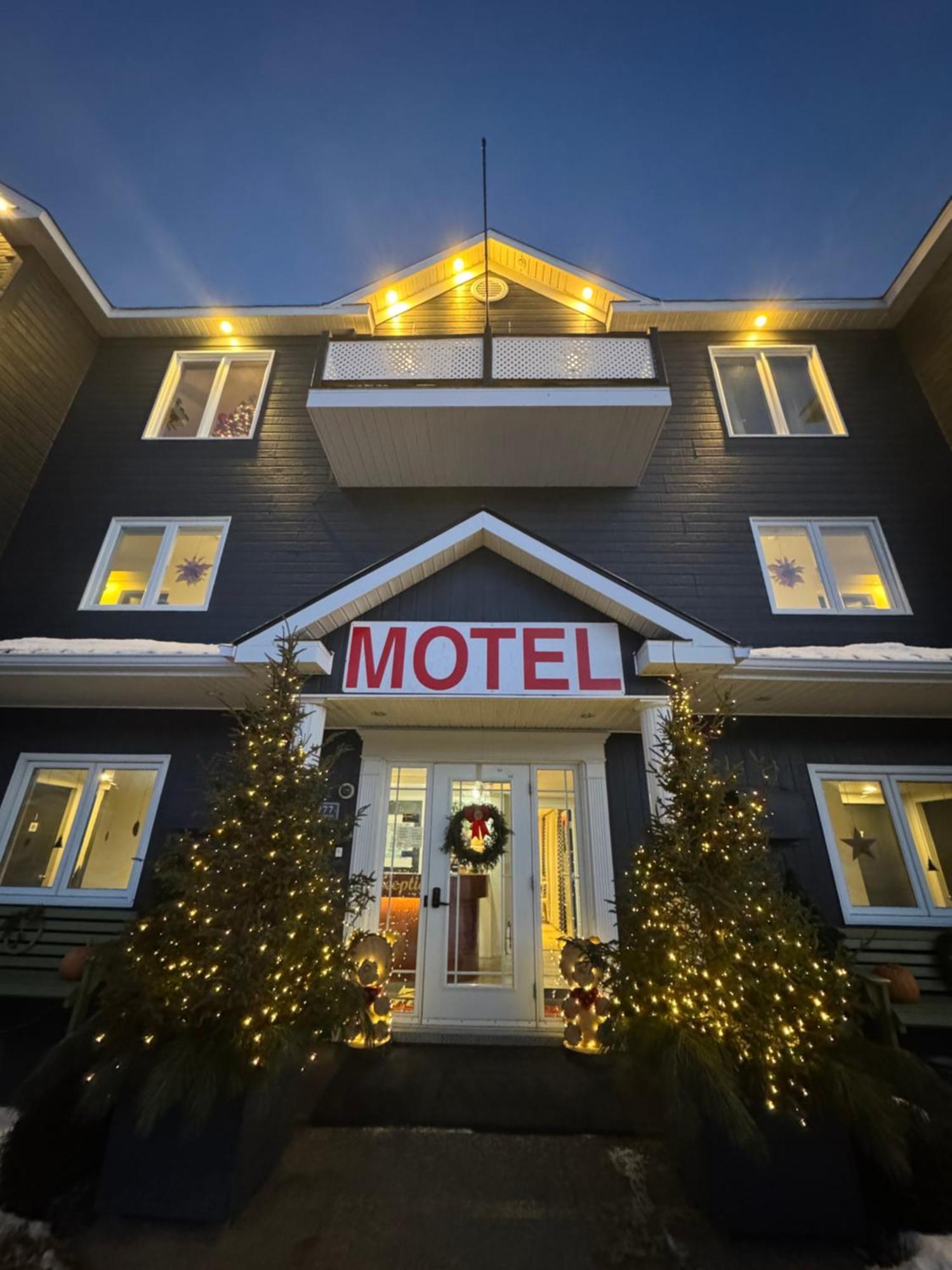 Horizon 777 Hotel Saint-Siméon Eksteriør billede